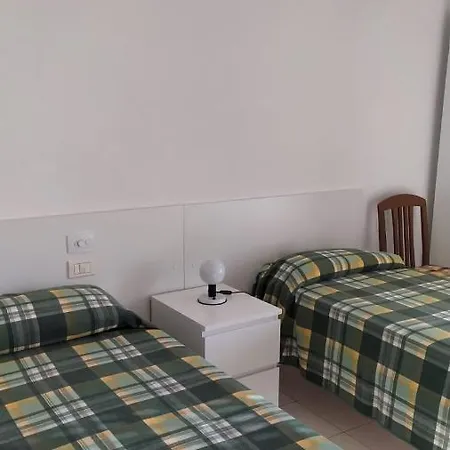 Marcella A Due Passi Dal Mare *